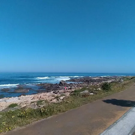 Lele Vila Praia de Ancora